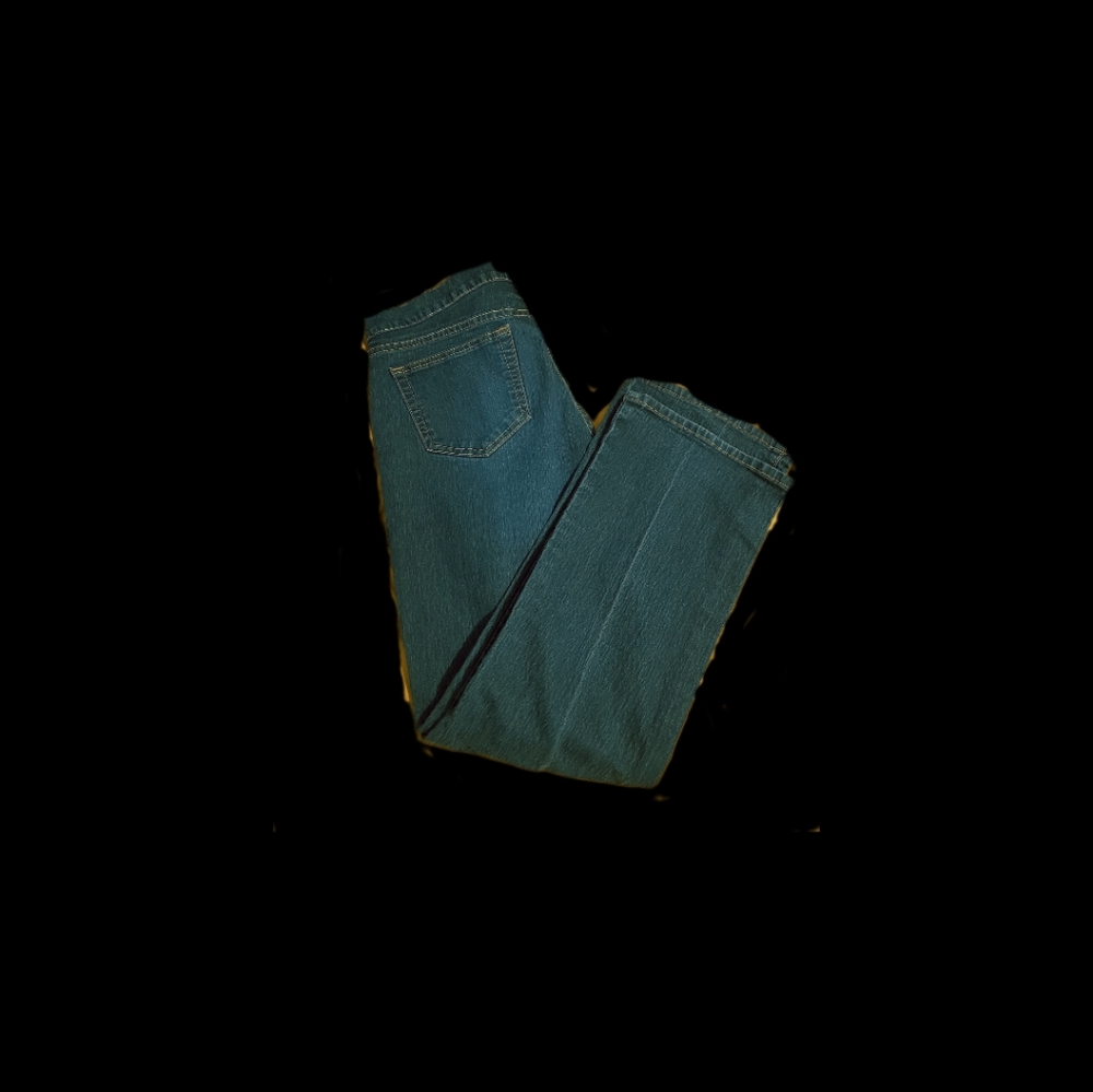 Jeans - Picture 2 of 3